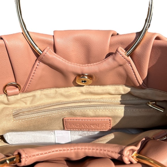 Bagamour dusty pink color NWOT purse. - Picture 4 of 4